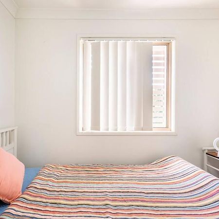 Room With Separate Bath In Shared Homestay Redcliffe Exterior foto