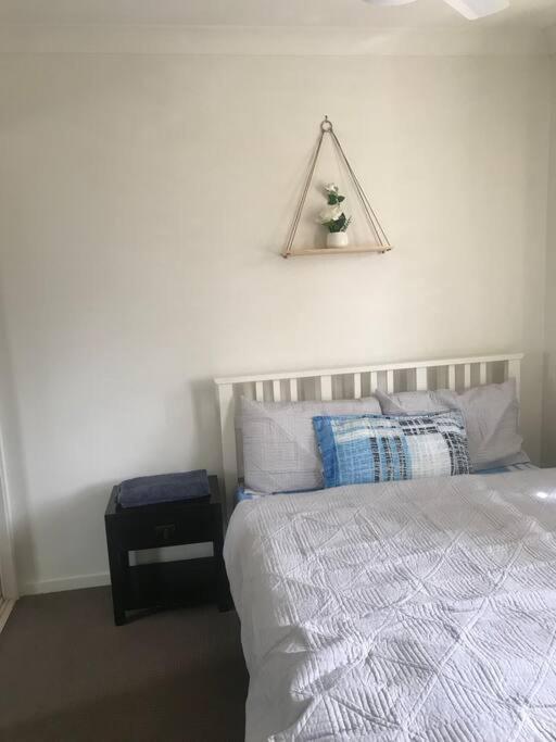 Room With Separate Bath In Shared Homestay Redcliffe Exterior foto